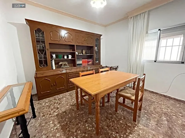 Amplia casa mata con gran patio y garaje — 5