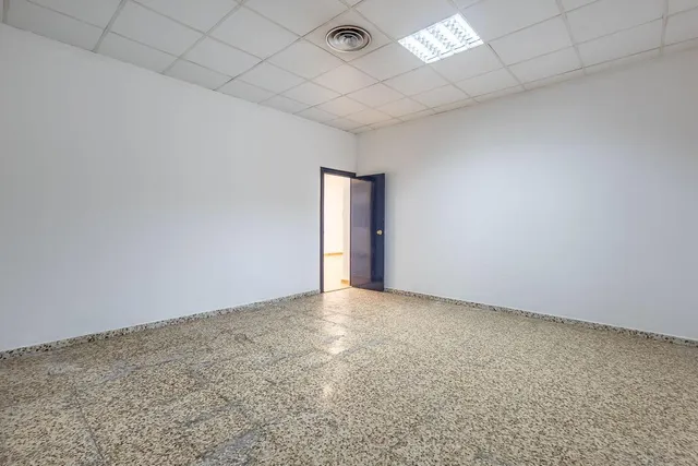 Local comercial en venta en la mejor zona de paso de Maracena — 8