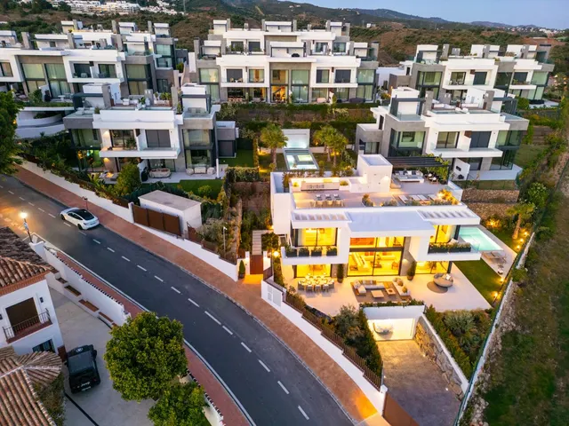 Villa 8 habitaciones 983m² en venta - Bello Horizonte — 3