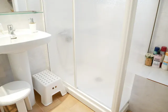 Casa independiente con parcela llana de 620 m2 en Aiguaviva, Vidreres — 18