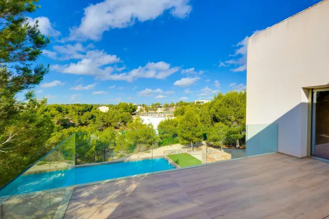 GRAN VILLA EN SAN MIGUEL: 4 HAB, 3 BAÑOS — 29