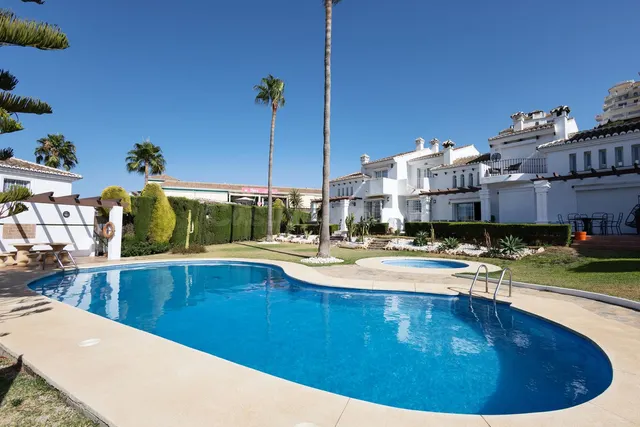 Adosado 4 habitaciones 260m² en venta - Riviera del sol — 2