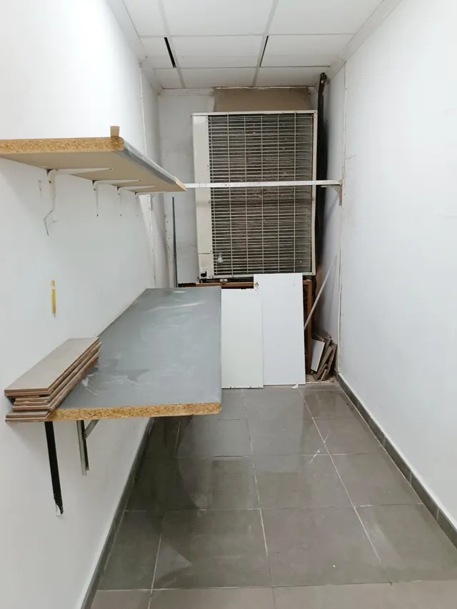 LOCAL COMERCIAL DE 116 m2 EN BURJASSOT !! — 27