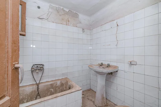 Casa con Encanto Histórico en el Centro de Otura — 16