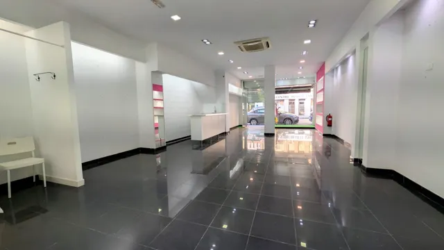 ¡GRAN LOCAL COMERCIAL EN ALQUILER, ELCHE, JUNTO A HIPERBER Y REINA VICTORIA, 150 M2, ASEO Y CRISTALERA A LA CALLE! — 13