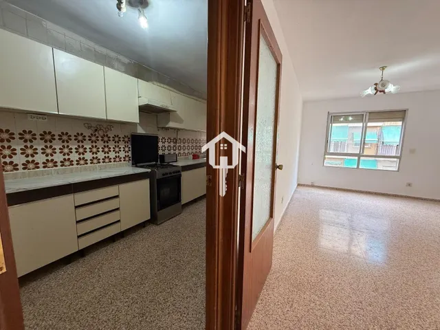 PISO EN VENTA EN ALICANTE. ZONA DE BABEL. 74m2, 4 habitaciones, 1 BAÑO Y 1 ASEÑO, TERCERA PLANTA CON ASCENSOR. — 14