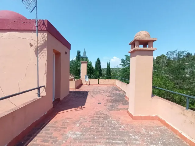 VILLA DE LOS CIPRESES - Exclusiva villa independiente con piscina privada en Villas Blancas (Albolote – Granada) — 40