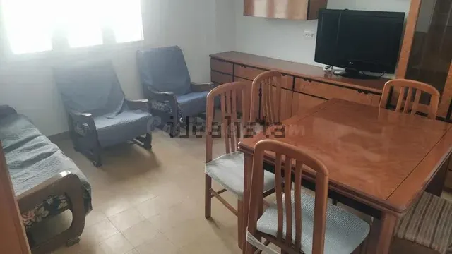 Piso 4 habitaciones 87m² en alquiler - El Pilar - foto 5