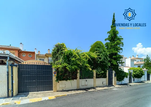 ¡Tu Oasis Privado de Lujo en Cortijo del Aire: Piscina, Espacio y Exclusividad en Albolote! — 43