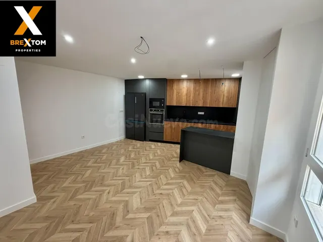 ESTRENA TU PISO TOTALMENTE REFORMADO EN GRAN VIA - foto 4
