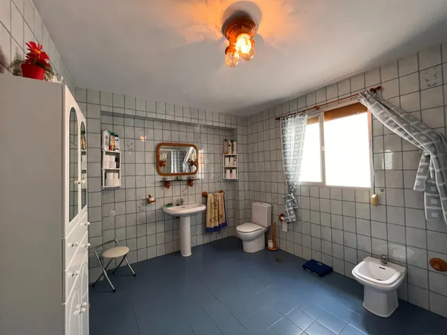 Venta de casa en Antequera en zona centro. — 17