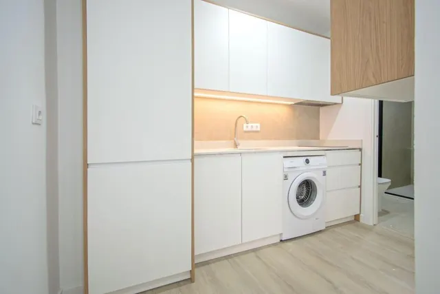 Piso en Venta en Sevilla Sevilla - foto 3
