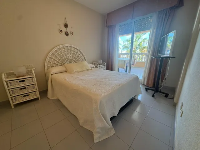 Vivienda de tres dormitorios con amplias terrazas y vistas al Mediterráneo en Alcazaba Playa en el km 4,5 de la Manga del Mar Menor. — 8