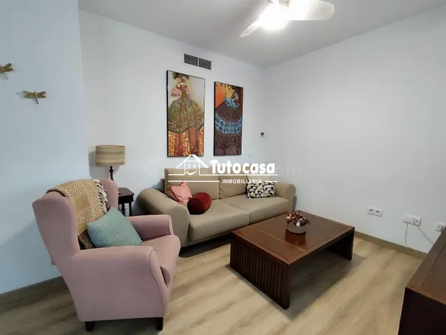 ESPECTACULAR PISO SEMINUEVO DE 2 DORMITORIOS CON TERRAZA, GA - foto 4