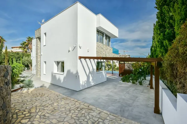 Impresionante Villa de lujo a solo 300 metros del mar - foto 5