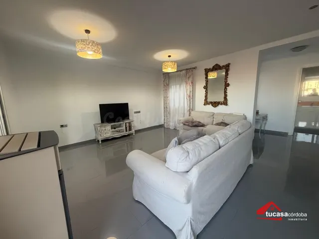 ✨ ¡ÁTICO SUPER-REFORMADO EN CÓRDOBA LISTO PARA DISFRUTAR! ✨ - foto 4