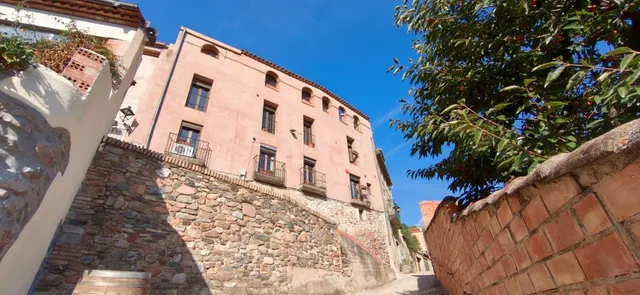 Casa con encanto y gran potencial de negocio en un entorno de montaña — 2