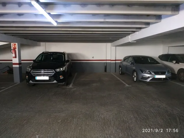 Pl grande! parking de fácil acceso — 8