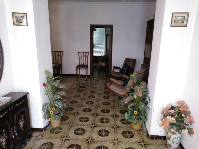 CASA CON EXCELENTE ubicación DE DOS ALTURAS Y CÁMARAS — 12