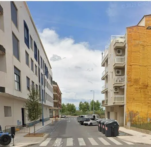 OPORTUNIDAD ÚNICA PARA INVERSIÓN !!!! Se Vende Piso en Peñís - foto 2