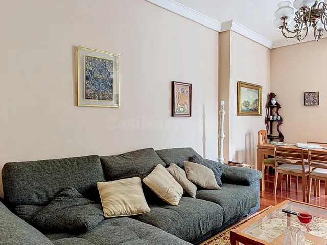 Casi 100 m2 y cuatro habitaciones en los primeros números de Zabaleta. Casi nada. — 8