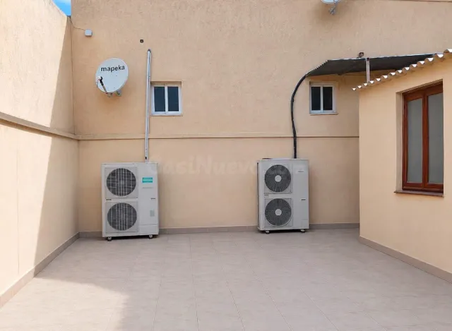 Casa en Molina – 120 m2 con patio — 2