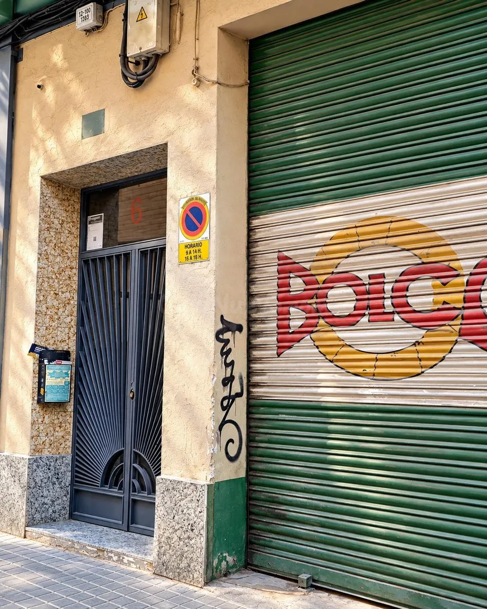 Amplio local de 89 m2 a pie de calle por 82.000 €