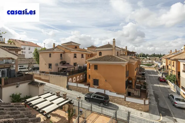 Ático en venta en La Zubia — 32
