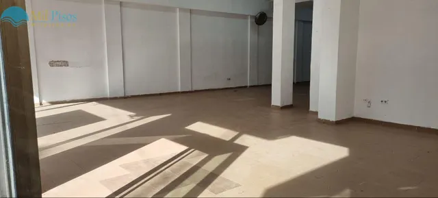 Local comercial en centro de La Nucia — 4