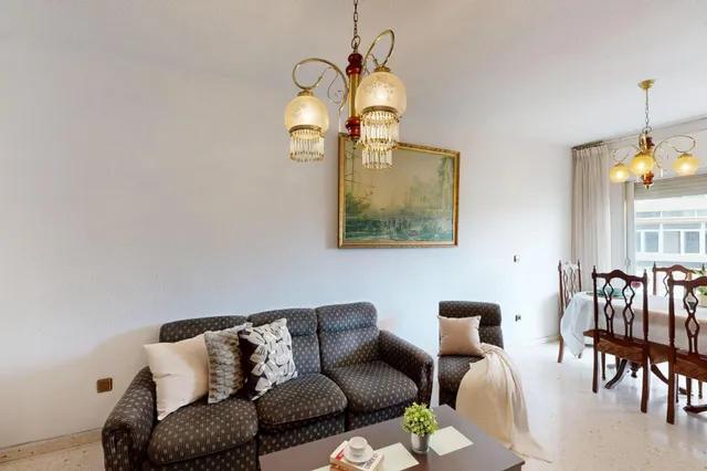 ¡Amplia  vivienda y todo exterior y en esquina en el Paseo Alfonso XIII! - Cartagena — 23