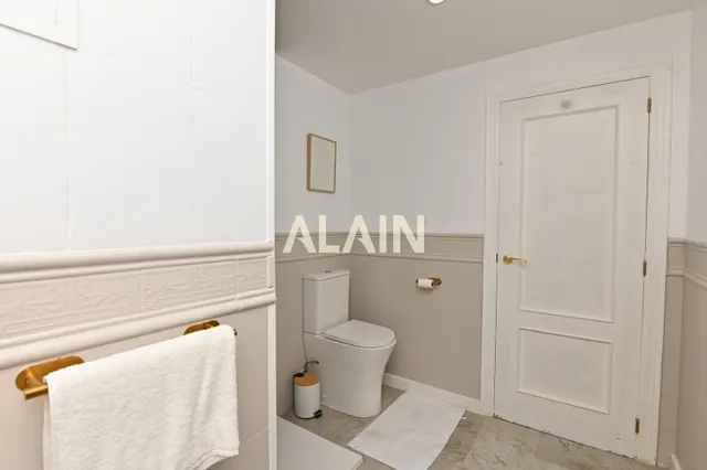 BAJO VIVIENDA EN LA MALVARROSA - VALENCIA. — 12