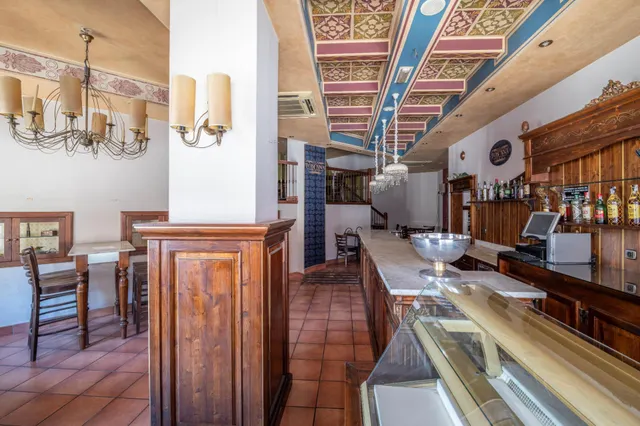 Negocio en Ogíjares Bar-Cafetería — 10