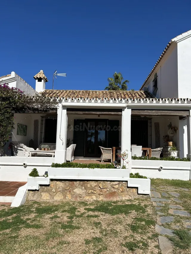 Chalet 4 habitaciones 200m² en venta - Costa Del Sol — 2