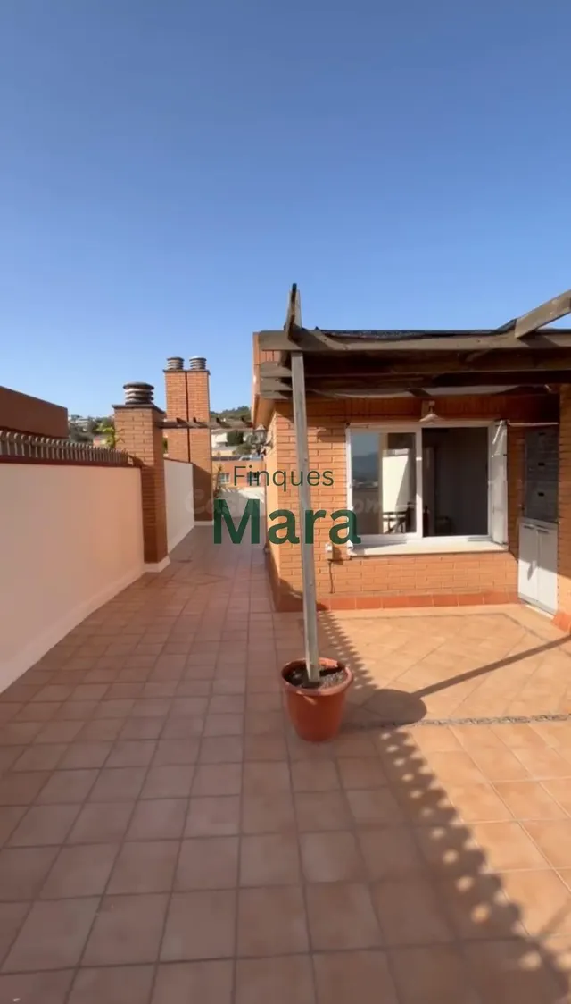 ¡¡¡ÁTICO DUPLEX AMPLIO, LUMINOSO Y CON UNAS VISTAS QUE TE VA - foto 3