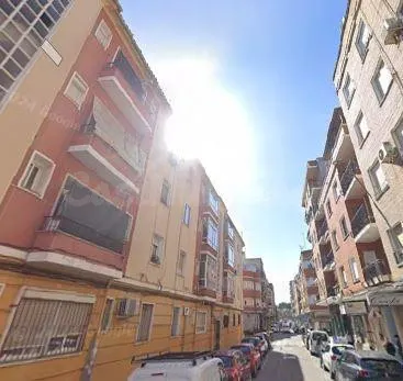 SE VENDE piso OKUPA en C Juan Ruiz Luna de Talavera de la R - foto 3