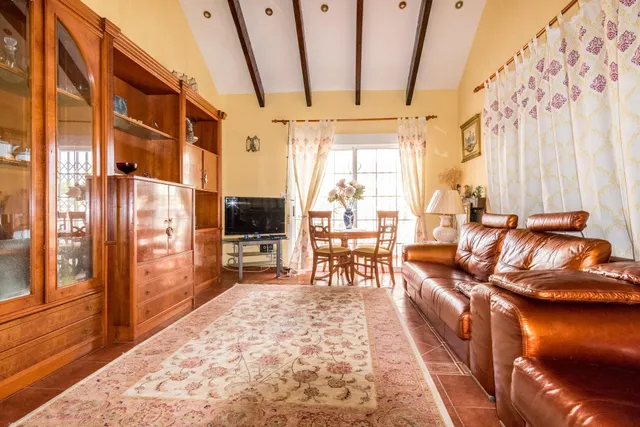 Chalet independiente a la venta en Playa Flamenca — 29