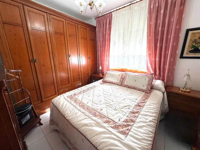 Amplia Vivienda de 4 habitaciones — 8