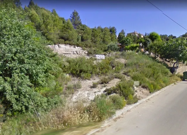 TERRENO URBANO CON PRECIOSAS VISTAS EN VENTA EN EL PONT DE VILOMARA (RIVER PARK) — 2