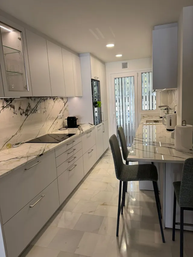 Apartamento 2 habitaciones 132m² en alquiler - Costa Del Sol — 22