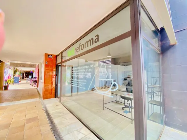 Local comercial 81m² en venta - Villamartín-Las Filipinas - foto 5