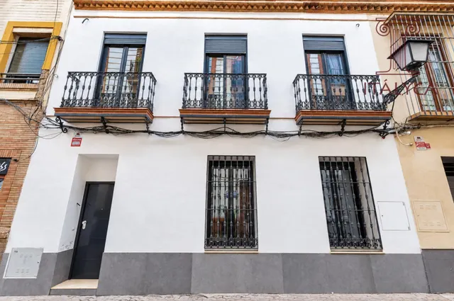 Casa de obra nueva en venta en calle Niño Perdido — 30