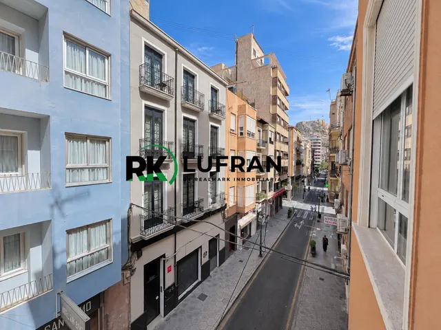 Piso a la venta en Alicante centro — 27