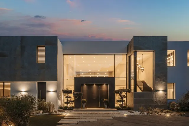 Chalet 5 habitaciones 573m² en venta - El Madroñal — 38