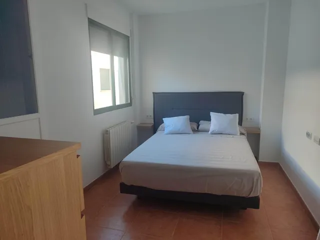 EXCELENTE UNIFAMILIAR CON VAROS AMBIENTES PARA LA FAMILIA — 21