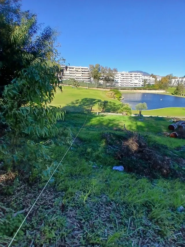 Terreno edificable con licencia en Guadalmina Marbella — 12