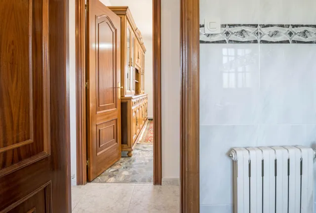 Amplia Casa + otra vivienda + anexo en Venta en Ardemil, Ordes — 24