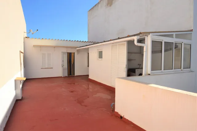 Casa de dos plantas en frente del mar — 49