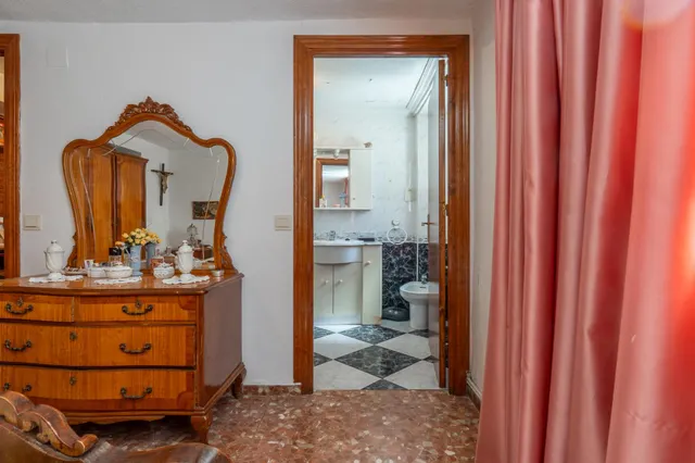 ¡Descubre tu nuevo hogar en benalúa de las villas! — 9