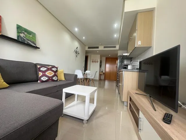 Vivienda en La Torre II con vistas al mar y a la ciudad. — 2