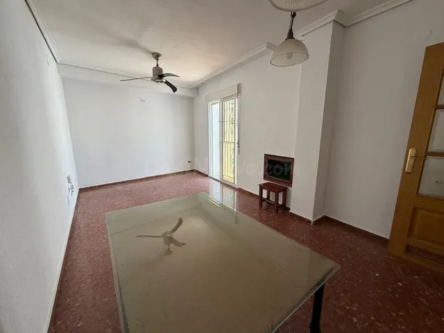 Amplio piso en alquiler en Plaza San Rafael, Córdoba — 2